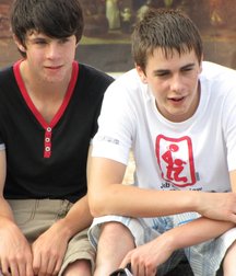 boys 22 5d23aa2671500.jpg