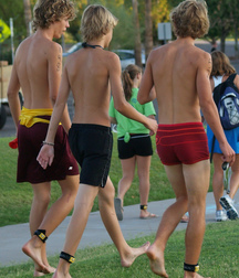 boys24 5d242df3d5850.jpg