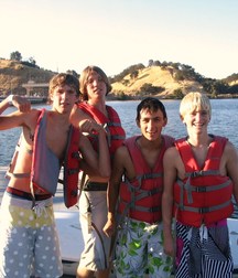 boys38 5d258af97667f.jpg