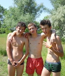 boys46 5d296034f1ae3.jpg