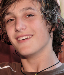 boys46 5d29610c24220.jpg