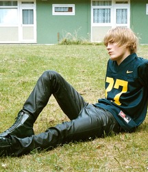 boys46 5d296211acb96.jpg