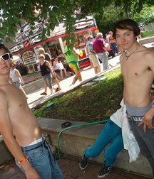 boy49 5d2db1cbdbda3.jpg