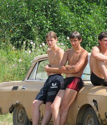 boy49 5d2db50a43284.jpg