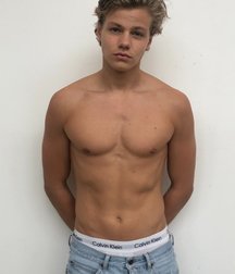 finson's wall-122 gay boys porn 5e1e1a22c1f23.jpg