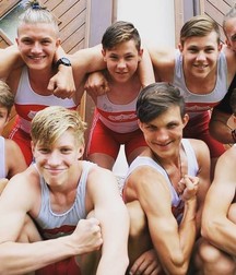 finson's wall-140 gay boys porn 5e5033e4e209b.jpg