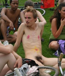 finson's wall-154 gay boys porn 5e6a71a3b1875.jpg