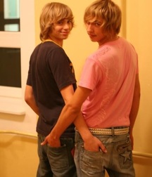finson's wall-163 gay boys porn 5e76365a2bb9e.jpg