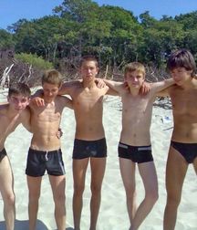 finson's wall-166 gay boys porn 5e7be789c644c.jpg