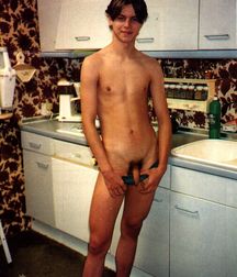 finson's wall-193 gay boys porn 5e8f42e20f370.jpg