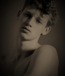 finson's wall-200 gay boys porn 5e99cd6081ff6.png