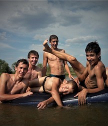 finson's wall-203 gay boys porn 5e9dca9b475f0.jpg