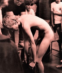 finson's wall-203 gay boys porn 5e9dcac0c3b4f.jpg