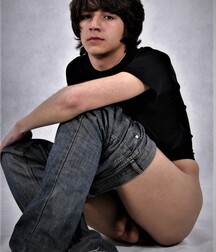 finson's wall- 227 tube gay boys porn twinks 5ecfefbe52885.jpg