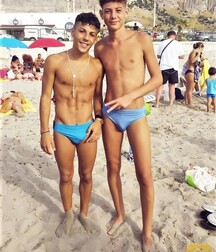 finson's wall cuties gay tube boys porn twinks - 255 5f91ba6c6b4ae.jpeg