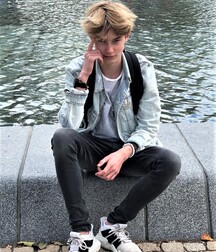 finson's wall best collection picks gay tube boys 282 5fbfe95660ace.jpeg