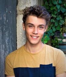 finson's wall best collection picks gay tube boys 282 5fbfe968dbf00.jpeg