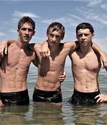 finson's wall best collection twink picks gay tube boys 283 5fc29c18a12e3.jpg