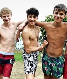 finson's wall best collection porn twink picks gay tube 284 5fc7f5983768f.jpg