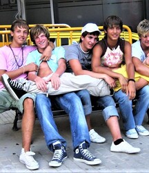 finson's wall best select collection porn twink picks gay tube 285 5fc92aba972d1.jpg