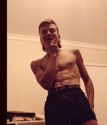 Hot guys  5d299d3dd2494.jpeg
