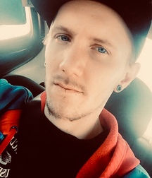 Pictures of me. 5c9071dbd7577.jpeg