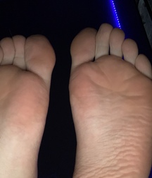 Cute feet and socks 5e2f0ac92f494.jpg