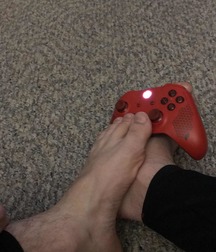 Cute feet and socks 5e2f0acd23fa7.jpg