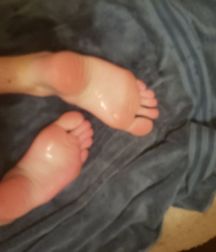 Cute feet and socks 5e2f0ad3c6bc5.jpg