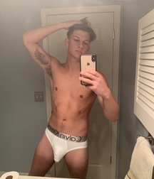 Boys 5ca34db8318ef.jpeg