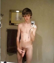 More Cute Guys 5cd9eaea58b8d.jpeg
