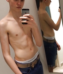 Hot Hot Boys 5ceb0db611879.jpeg