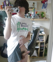 Hot Hot Guys 5cec1535dbbce.jpeg