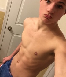 Boys Boys Boys 5cf6f5205c934.jpeg