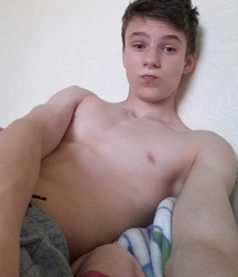 Boys Porn 030520 1745 I 85 5eaef5d7de2da.jpeg