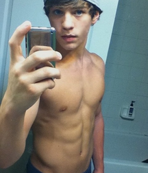 Boy 310520 2140 44 Twink Gay Porn 5ed415c12f963.png