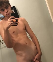 Boy on Sunday gay porn tube 5f9e99ec33534.jpeg