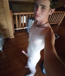 Christmas Day boys 251220 2055 58 gay tube 5fe651231cbc4.jpeg