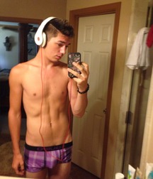 Happy Thursday Boys 70 280121 1850 gay porn tube  601307ded3ccd.jpeg