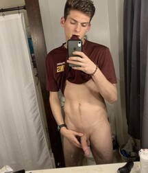 Happy Thursday Boys 70 280121 1850 gay porn tube  6013081215db0.jpeg