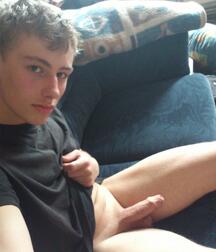 Happy Wednesday Boy 67 1040 030221 gay porn tube 601a7d4273979.jpeg