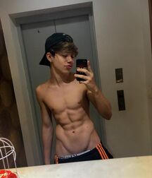 Happy Wednesday Boy 67 1040 030221 gay porn tube 601a7d4d976f9.jpeg