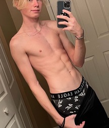 Hot Blonde Evan Wade @itsevanwade 31 gay porn tube