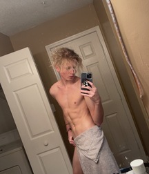 Hot Blonde Evan Wade @itsevanwade 31 gay porn tube 602800bd642c3.jpeg