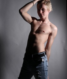 Hot Blonde Evan Wade @itsevanwade 31 gay porn tube 602800c37b9fc.jpeg