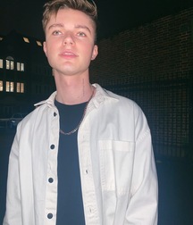 Cute British Popstar Hrvy straight boy tube 60624027e6b5a.jpeg