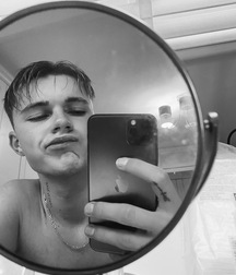 Cute British Popstar Hrvy straight boy tube 6062403e589c7.jpeg