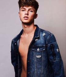 Cute British Popstar Hrvy straight boy tube 6062405853ac7.jpeg