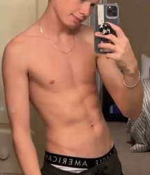 Hot Blond TicToker Evan Wade @itsevanwade gay porn tube 39 6070b259ae11e.jpeg