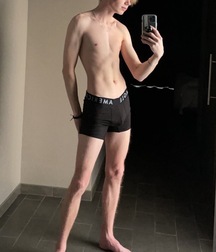 Hot Blond TicToker Evan Wade @itsevanwade gay porn tube 39 6070b27e16711.jpeg